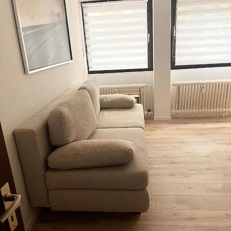 Gemuetliches Zentrales Apartment 2 Min Bis Du Hbf Duisburg Luaran gambar