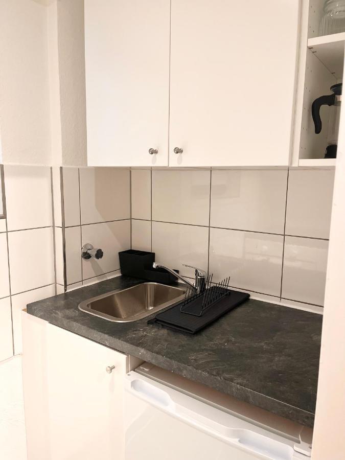 Gemuetliches Zentrales Apartment 2 Min Bis Du Hbf Duisburg Luaran gambar